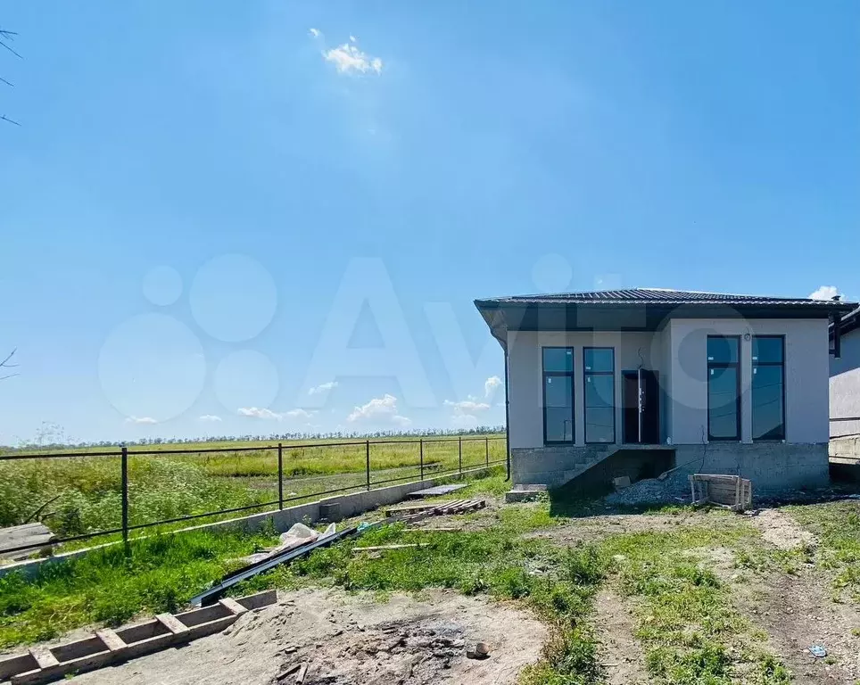 Дом 100 м на участке 4 сот. - Фото 1