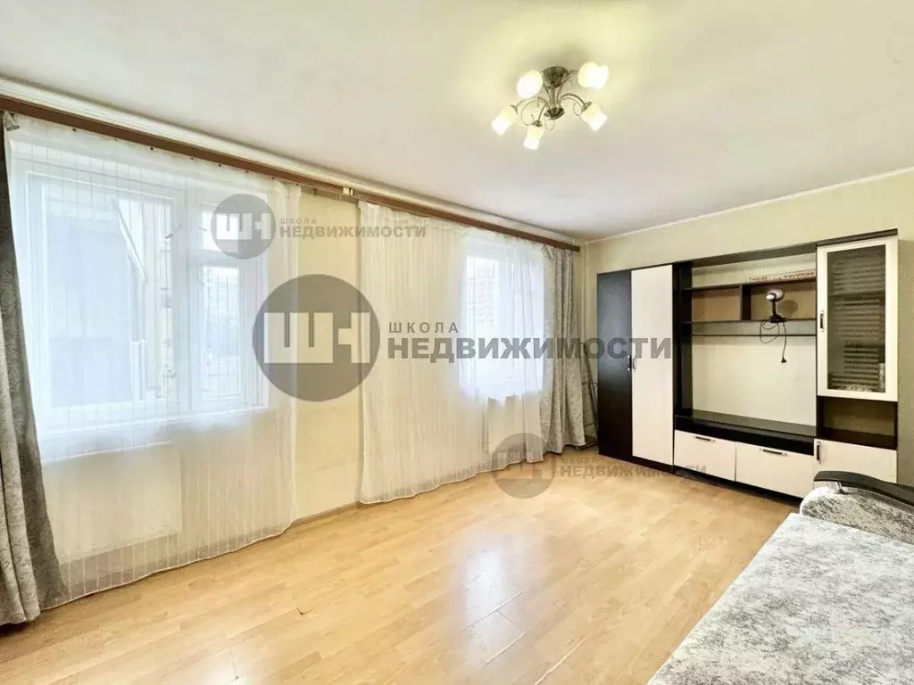 3-к кв. Санкт-Петербург просп. Энгельса, 128 (72.0 м) - Фото 1