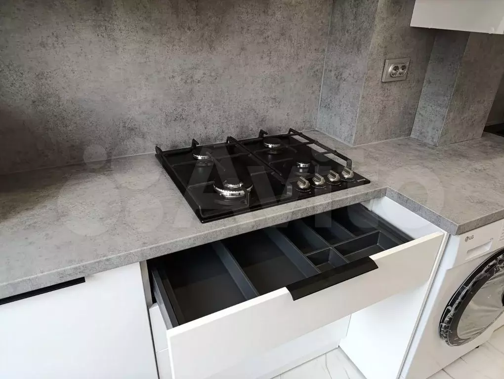 2-к. квартира, 55 м, 5/9 эт. - Фото 1