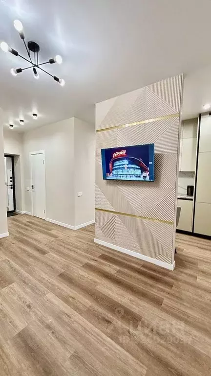 Студия Омская область, Омск ул. А.Н. Кабанова, 2 (29.3 м) - Фото 1