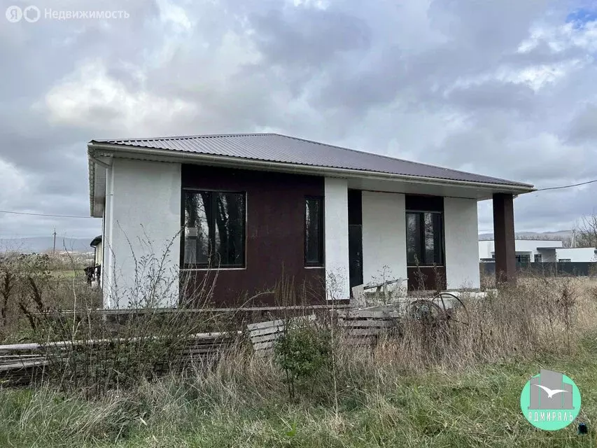 Дом в Натухаевская, Зелёная улица (110 м) - Фото 0