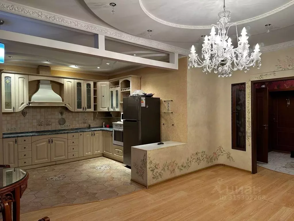 1-к кв. Омская область, Омск ул. Декабристов, 114 (92.0 м) - Фото 2