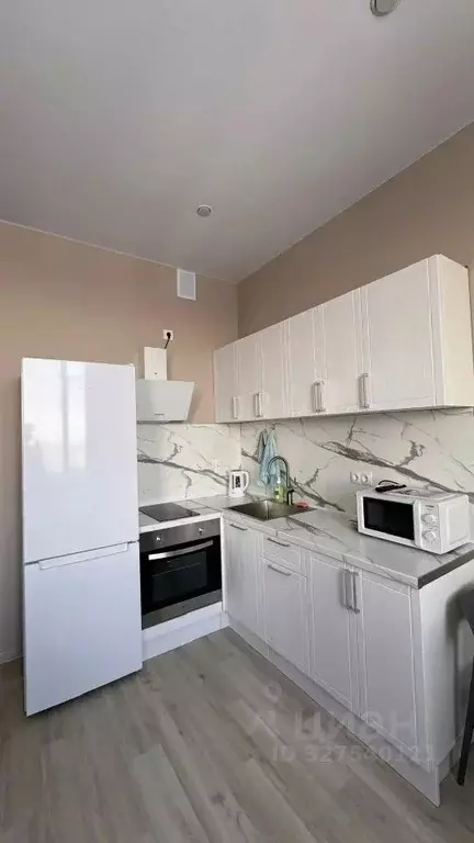 1-к кв. Тюменская область, Тюмень Комбинатская ул., 16к1 (29.4 м) - Фото 1