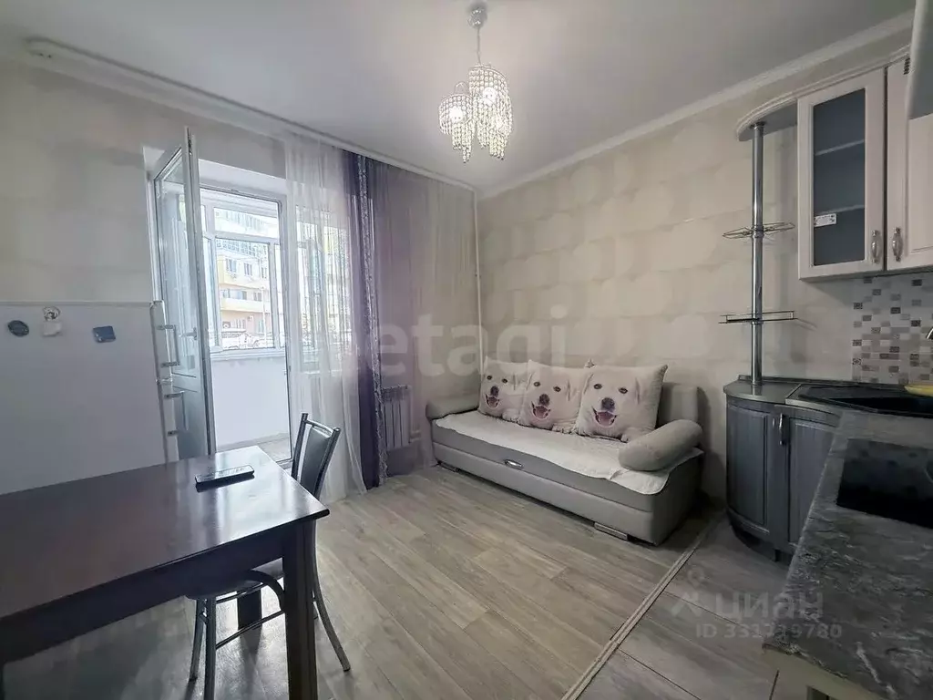 1-к кв. Самарская область, Самара Аэродромная ул., 102А (46.5 м) - Фото 1