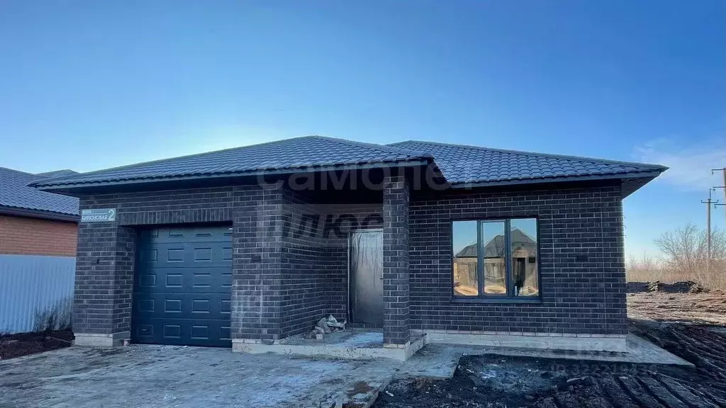 Дом в Оренбургская область, Оренбургский район, пос. Весенний ул. ... - Фото 1