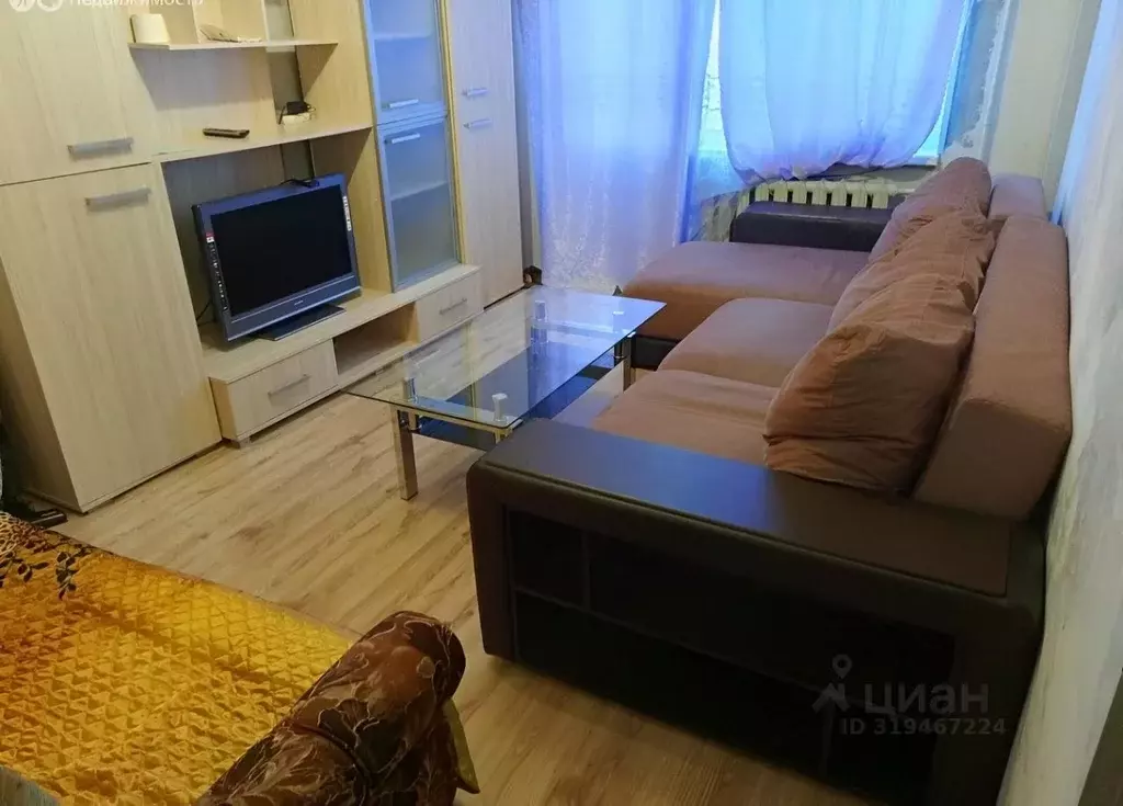1-к кв. Карелия, Петрозаводск Октябрьский просп., 10В (32.0 м) - Фото 0