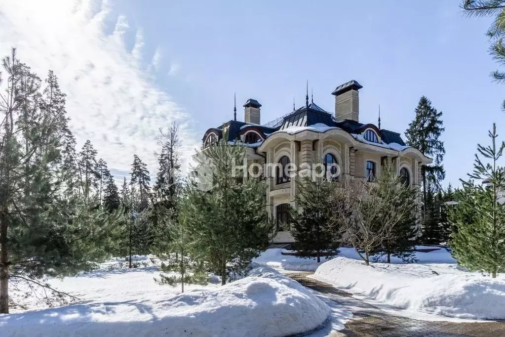 Дом в Московская область, Одинцовский городской округ, д. Жуковка, . - Фото 1