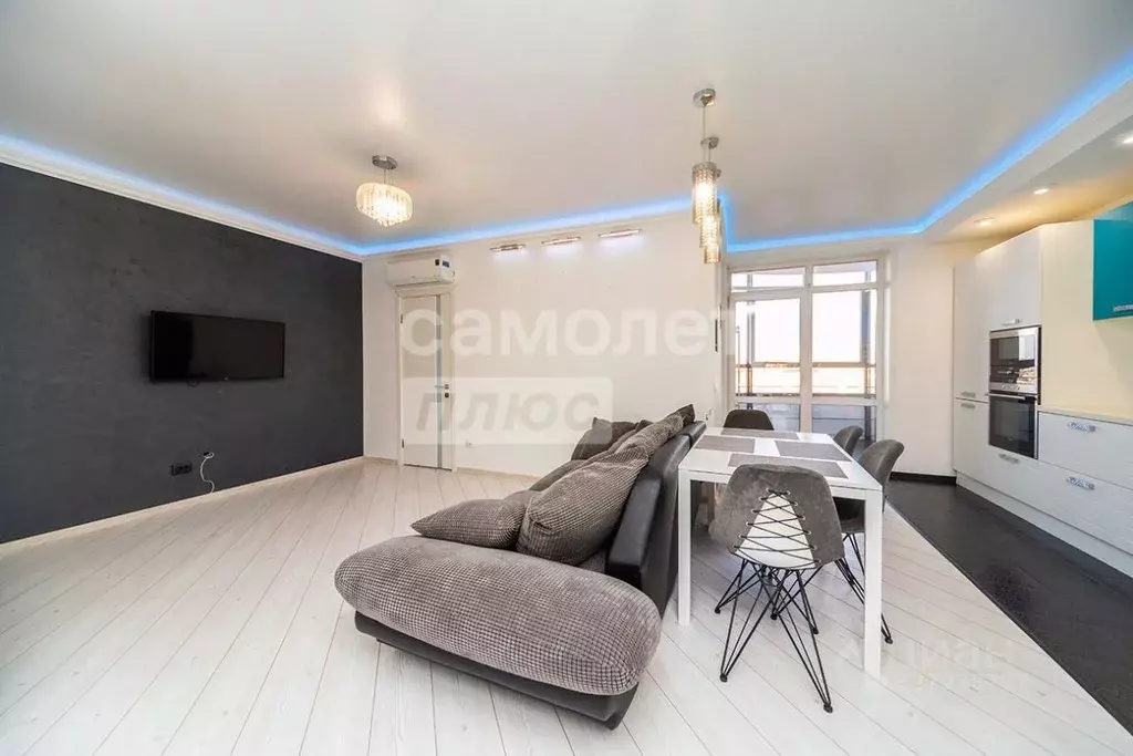 2-к кв. Пермский край, Пермь ул. Белинского, 31 (56.0 м) - Фото 2