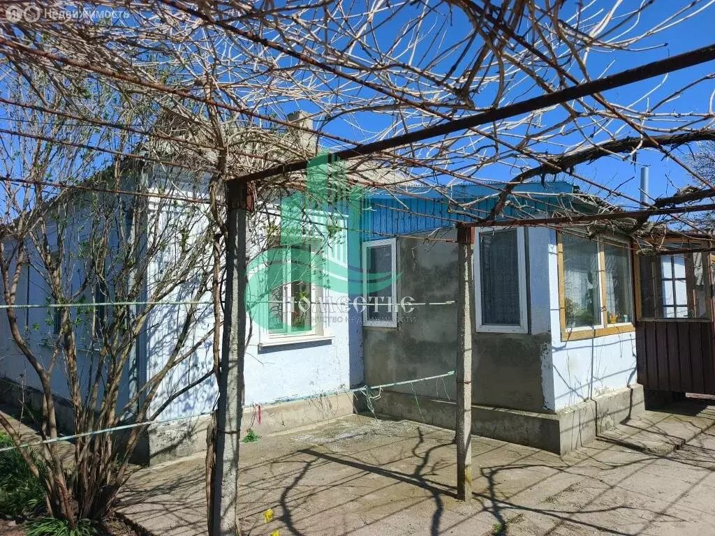 3-комнатная квартира: Первомайское сельское поселение, село Садовое, ... - Фото 1