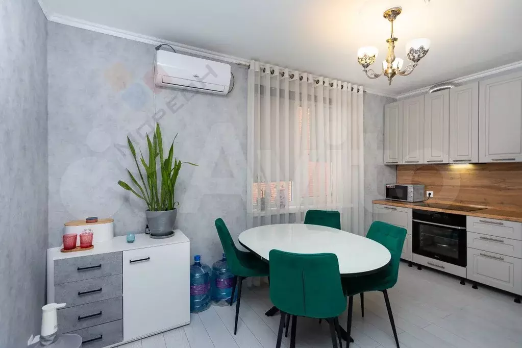 2-к. квартира, 66 м, 2/6 эт. - Фото 1