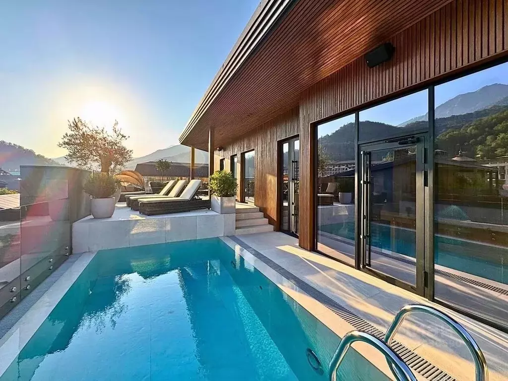 Дом в Краснодарский край, Сочи с. Эстосадок, ул. Гаражная (350 м) - Фото 2