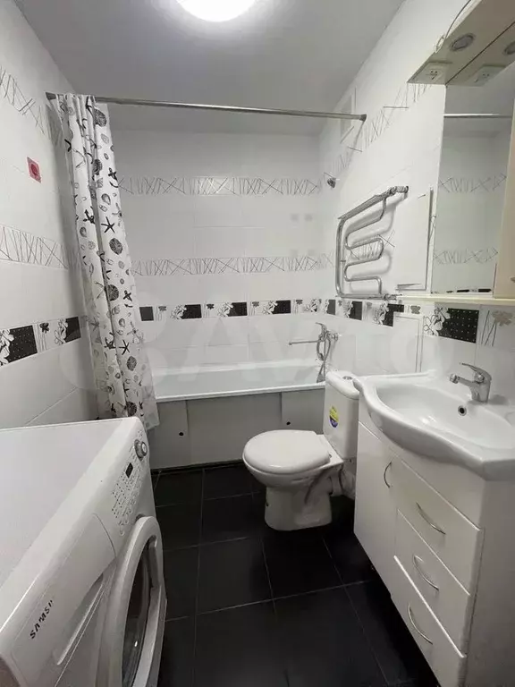1-к. квартира, 40 м, 11/17 эт. - Фото 1