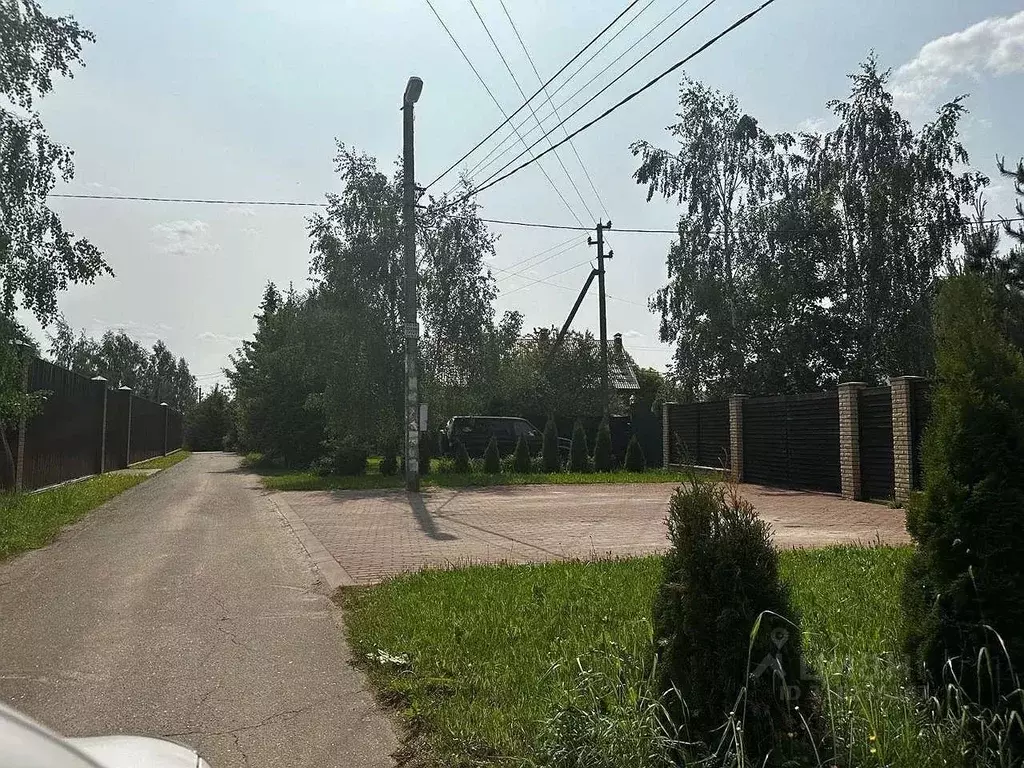 Участок в Московская область, Сергиево-Посадский городской округ, д. ... - Фото 1