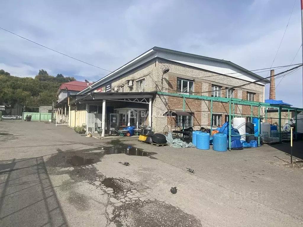 Торговая площадь в Алтайский край, Бийск ул. Революции, 106 (1200 м) - Фото 1