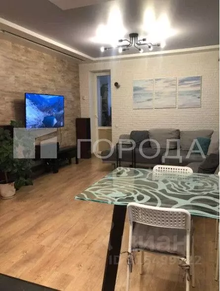 4-к кв. Кемеровская область, Новокузнецк Кузнецкстроевский просп., 9 ... - Фото 0