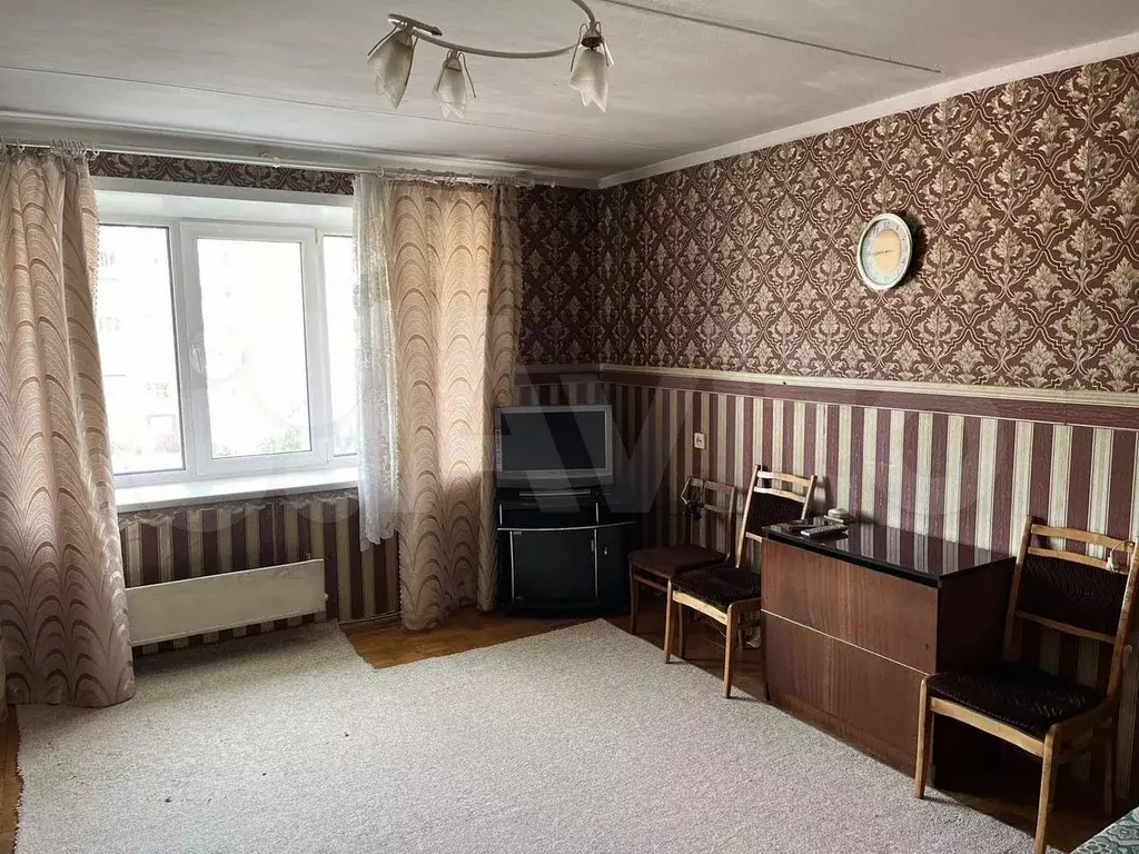 1-к. квартира, 32 м, 4/9 эт. - Фото 1