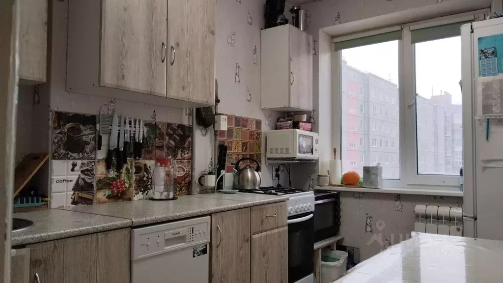 3-к кв. Омская область, Омск Заозерный мкр, ул. Лаптева, 6 (61.0 м) - Фото 1