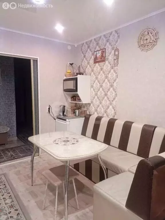 3-комнатная квартира: Ялуторовск, улица Ворошилова, 55А (64.7 м) - Фото 2