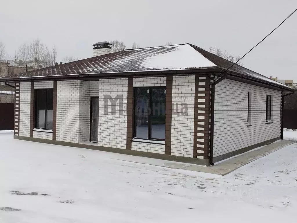 Дом в Волгоградская область, Краснослободск Среднеахтубинский район, ... - Фото 1