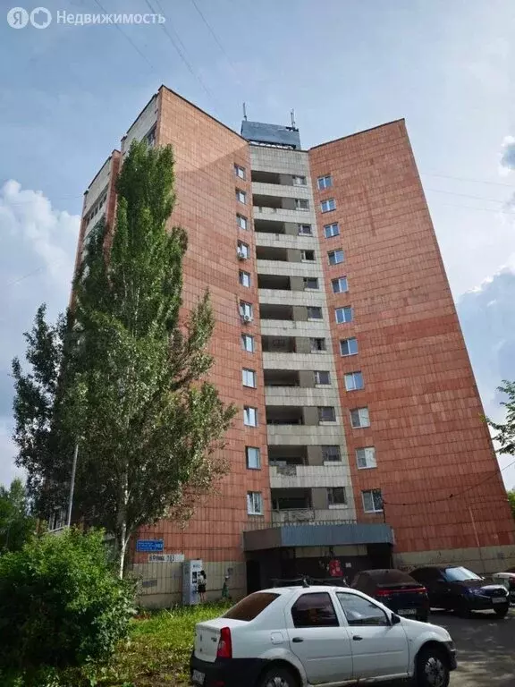 2-комнатная квартира: Казань, улица Юлиуса Фучика, 103 (49.6 м) - Фото 1