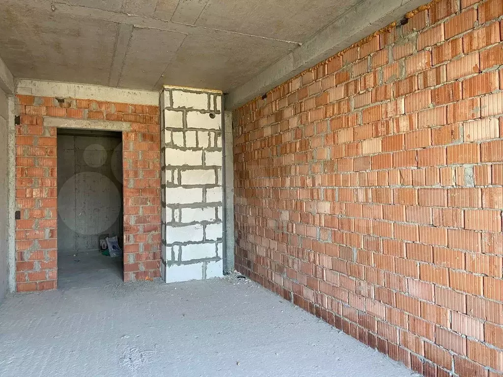 1-к. квартира, 38 м, 4/8 эт. - Фото 0