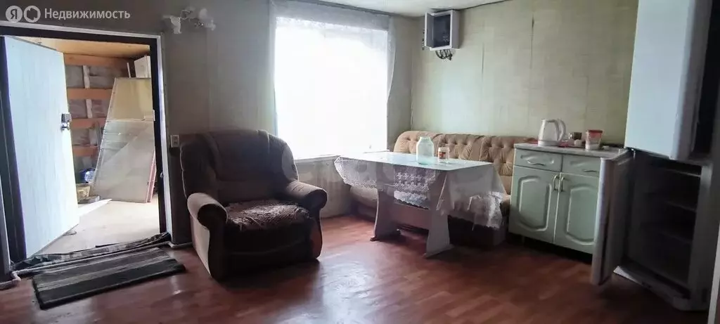 Дом в Тюменская область, Исетский муниципальный округ, деревня ... - Фото 2