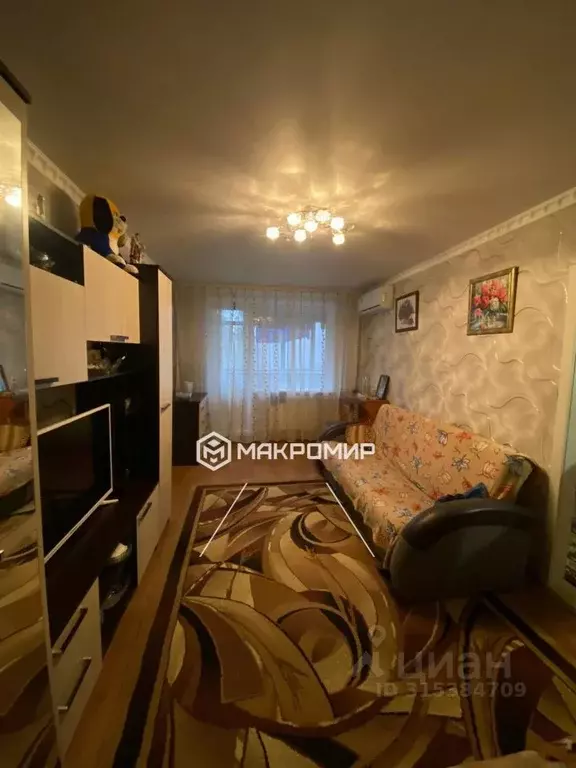 2-к кв. Орловская область, Орел Ягодный пер., 17 (44.6 м) - Фото 0