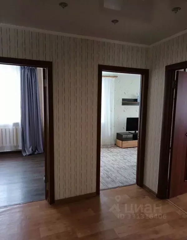 3-к кв. Свердловская область, Рефтинский пгт ул. Гагарина, 21 (62.0 м) - Фото 2