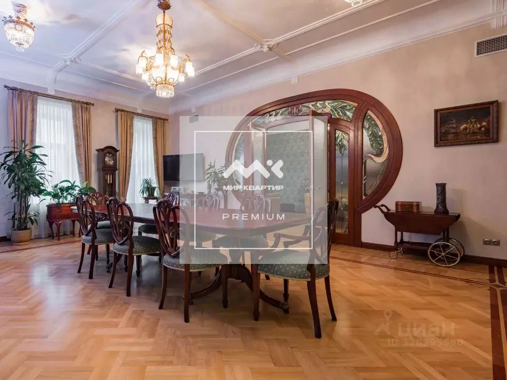 4-к кв. Санкт-Петербург Захарьевская ул., 16 (245.7 м) - Фото 1