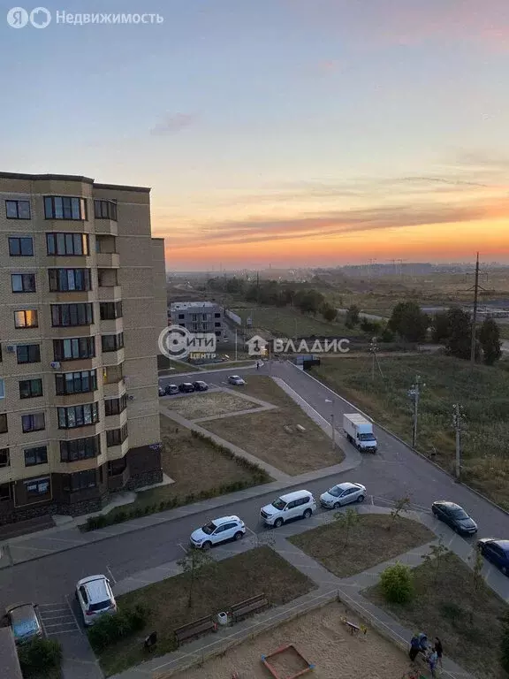2-комнатная квартира: Александровка, Акварельная улица, 4 (66.4 м) - Фото 1