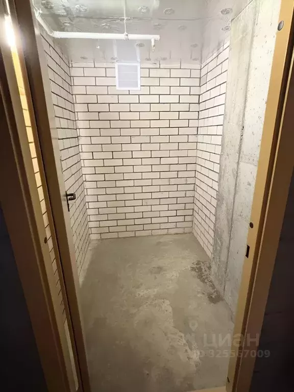 Гараж в Алтайский край, Барнаул ул. Имени В.Т. Христенко, 2к3 (4 м) - Фото 1