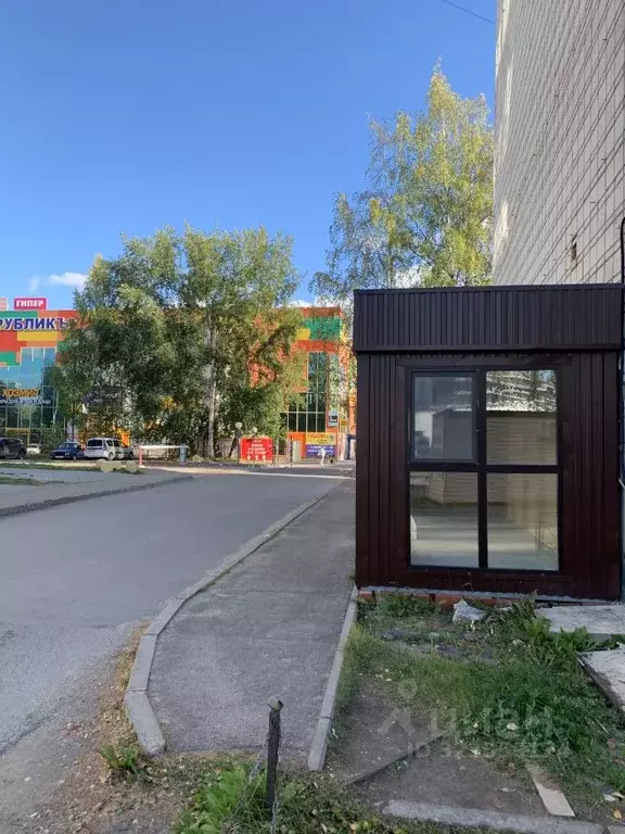 Торговая площадь в Коми, Сыктывкар ул. Куратова, 83 (30 м) - Фото 0