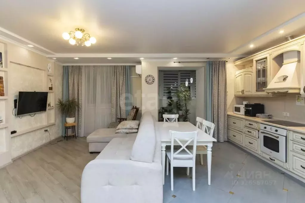 3-к кв. Тюменская область, Тюмень ул. Суходольская, 18 (89.0 м) - Фото 1