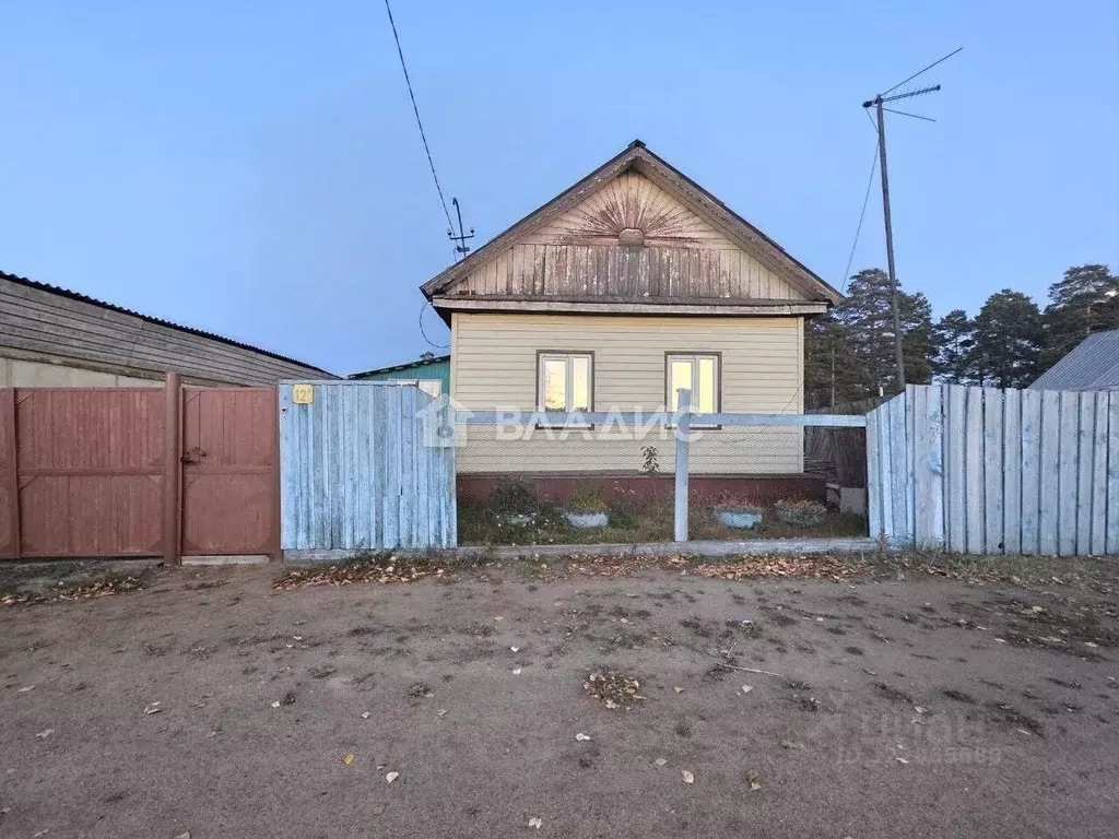 Дом в Бурятия, Улан-Удэ Тальцы мкр, ул. Челутаевская, 12 (57 м) - Фото 1