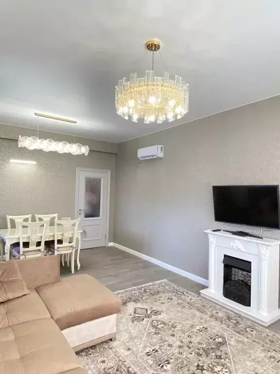 3-к кв. Дагестан, Каспийск просп. М. Омарова, 24 (78.0 м) - Фото 1