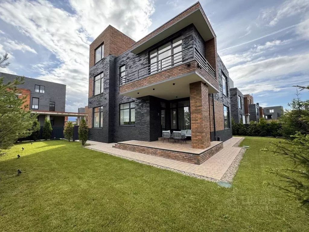 Коттедж в Московская область, Красногорск городской округ, д. ... - Фото 1