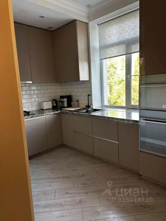 2-к кв. Воронежская область, Воронеж Кольцовская ул., 52 (67.8 м) - Фото 2