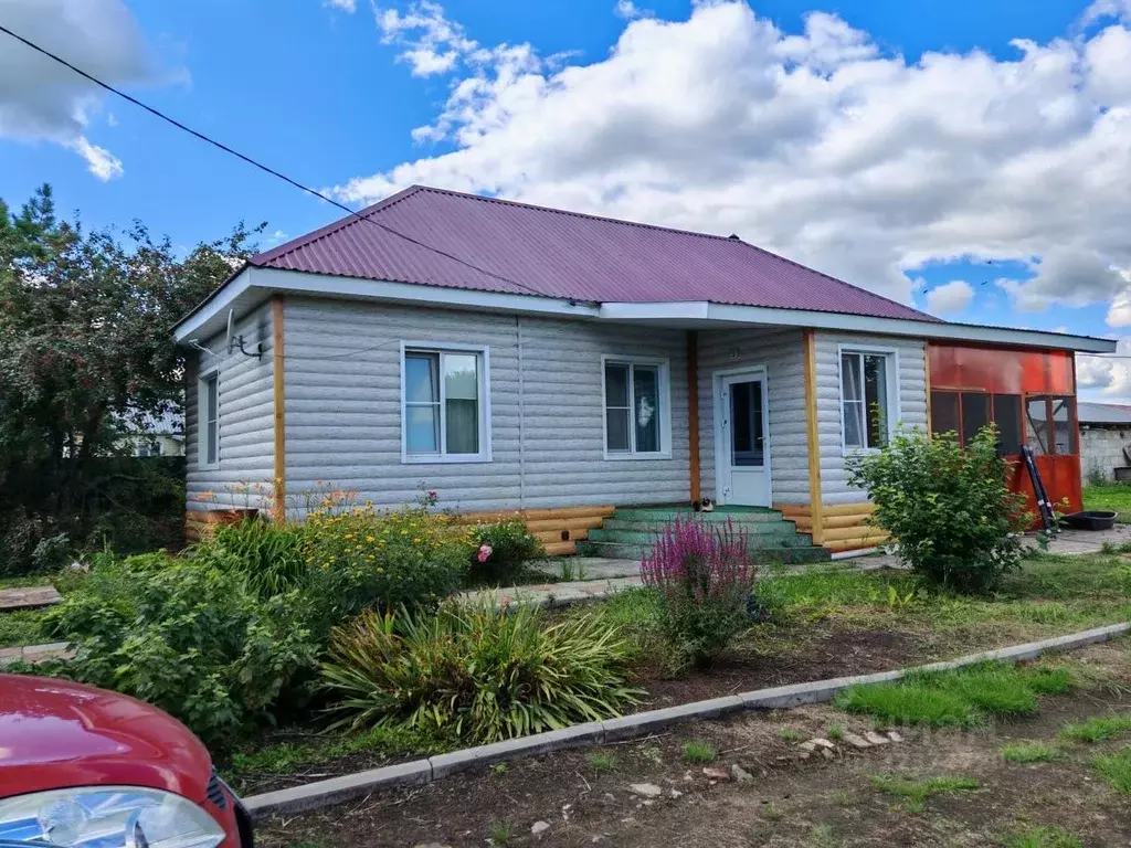 Дом в Омская область, Омский район муниципальный округ, д. Халдеевка ... - Фото 1