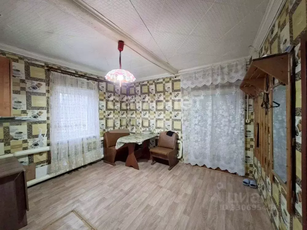 Дом в Башкортостан, Кумертау городской округ, с. Маячный ул. ... - Фото 1