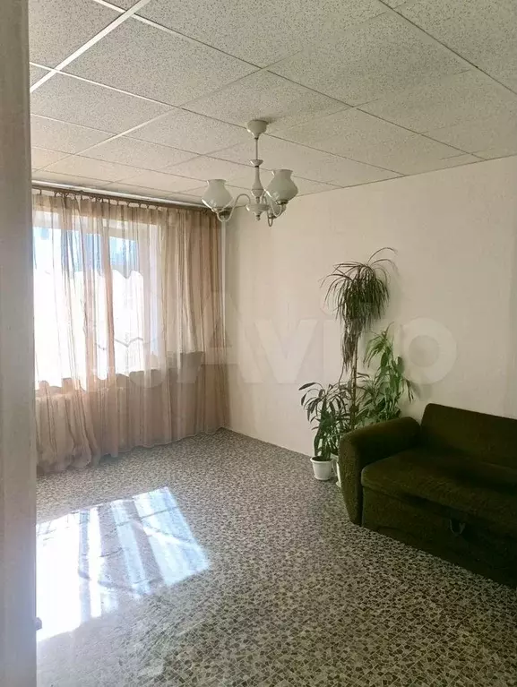 3-к. квартира, 68 м, 1/9 эт. - Фото 1