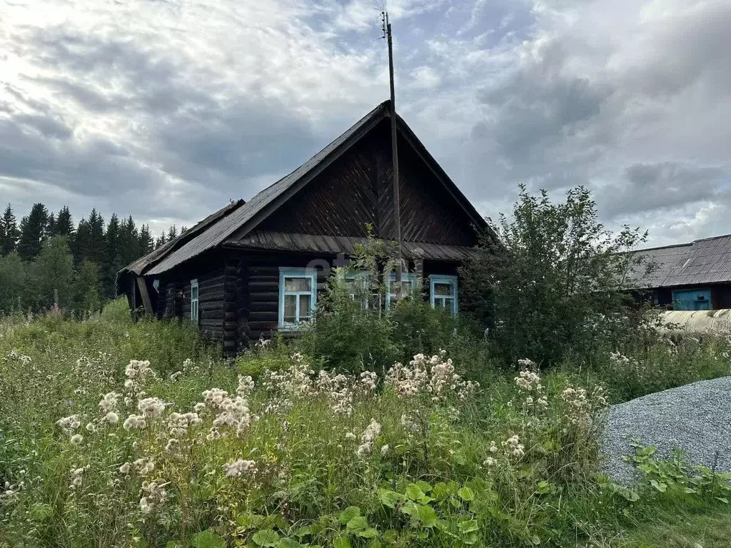 Дом в Свердловская область, Верхнесалдинский городской округ, пос. ... - Фото 0