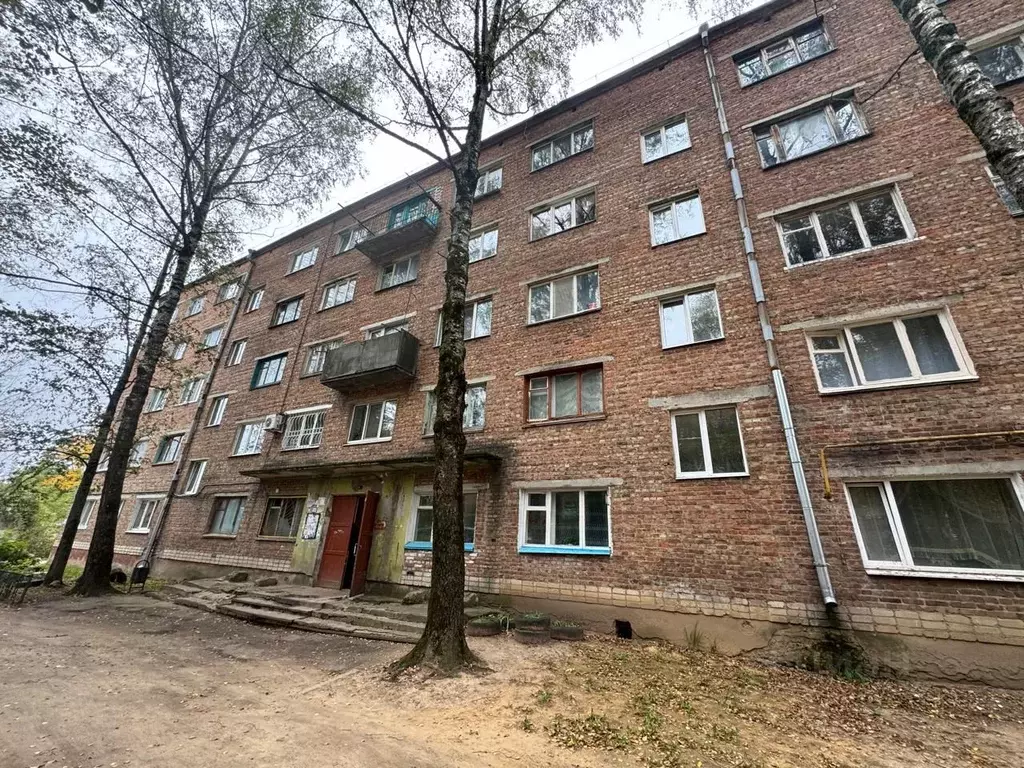 Комната Смоленская область, Рославль Республиканская ул., 8 (8.4 м) - Фото 1