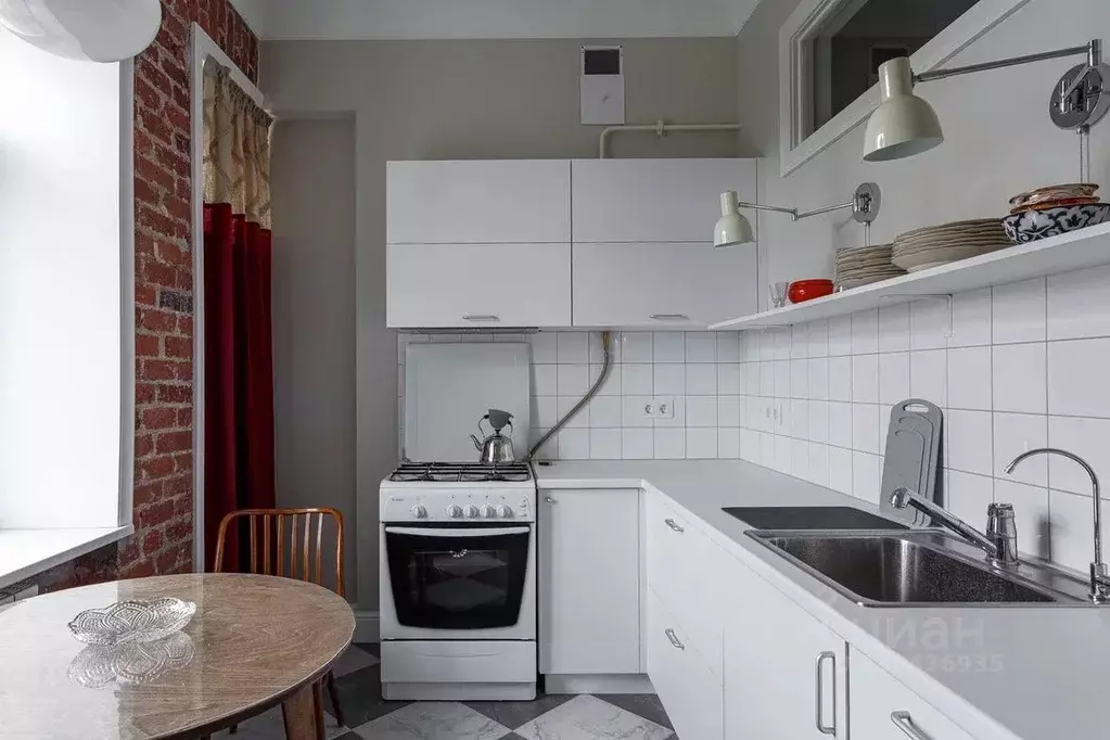 3-к кв. Москва ул. Серафимовича, 5/16 (65.0 м) - Фото 1