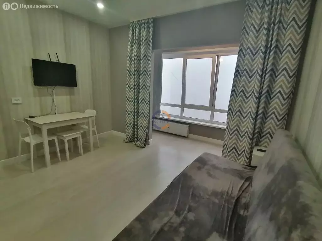 Квартира-студия: Великий Новгород, Колмовская набережная, 71 (24 м) - Фото 1