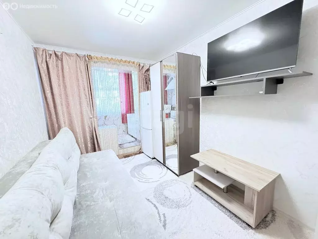 Квартира-студия: Тюмень, улица Газовиков, 18 (13.1 м) - Фото 2