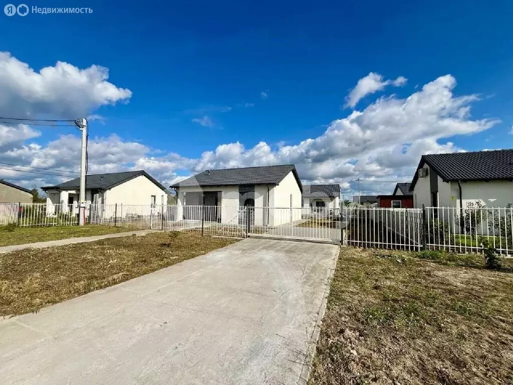 Дом в Калининградская область, Гурьевский муниципальный округ, посёлок ... - Фото 2