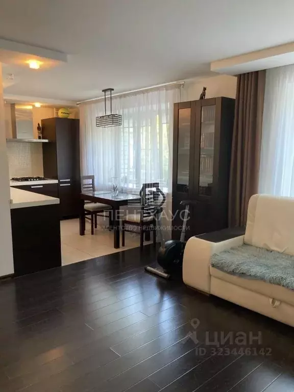 2-к кв. Владимирская область, Владимир просп. Строителей, 42г (67.9 м) - Фото 0