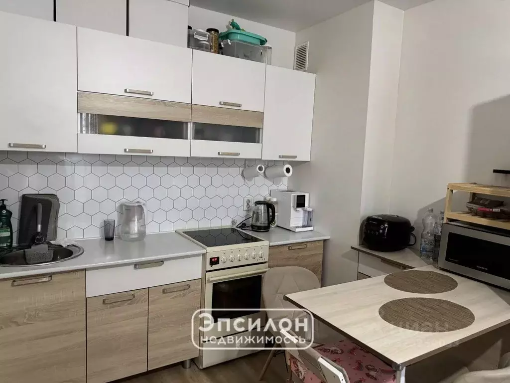 1-к кв. Курская область, Курск просп. Надежды Плевицкой, 15 (35.3 м) - Фото 2