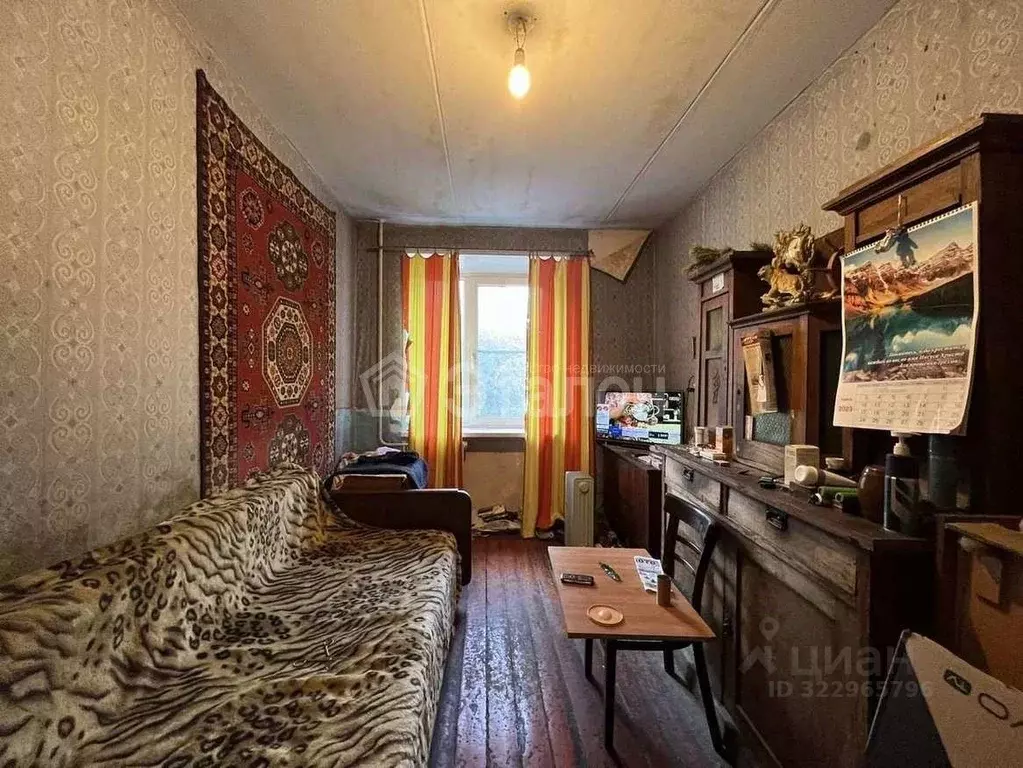 3-к кв. Волгоградская область, Волгоград ул. Милиционера Буханцева, 42 ... - Фото 2