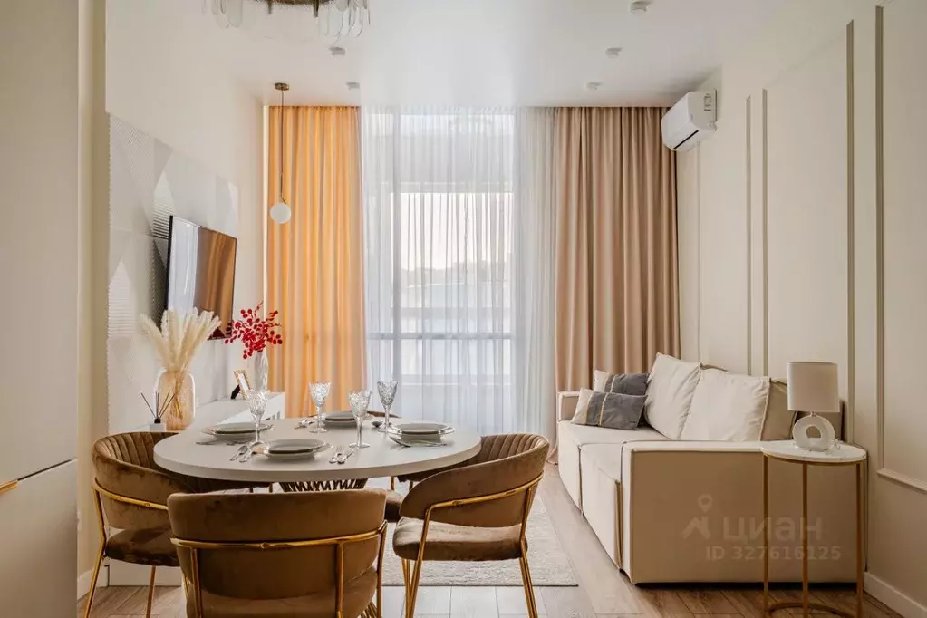 1-к кв. Свердловская область, Екатеринбург ул. Машинная, 1В (50.7 м) - Фото 1